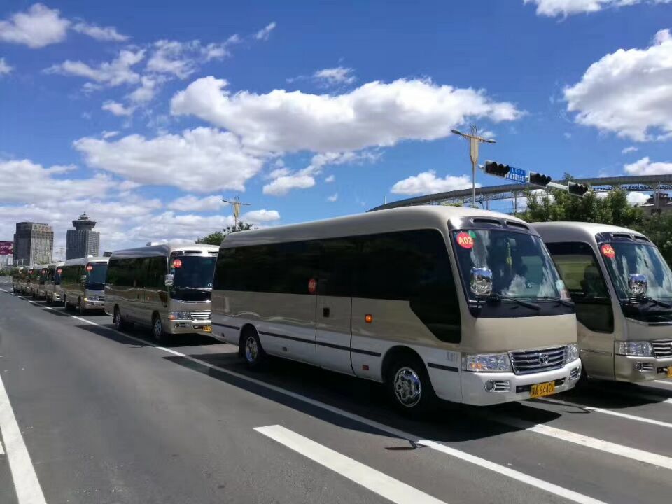 豐田考斯特